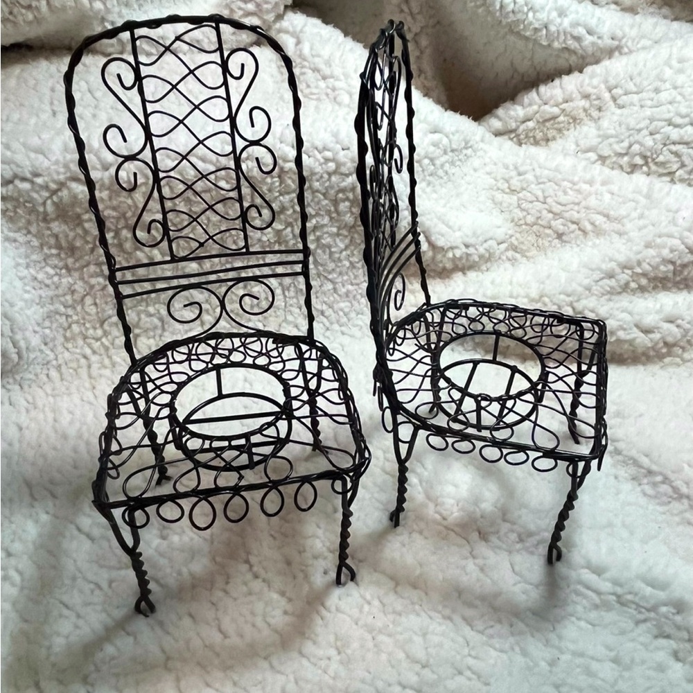New -Set Of 2 Metal Candle Holders - Picture 3 of 5